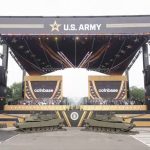 Parada militar patrocinada pela Coinbase